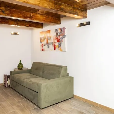 Apartment Artisti