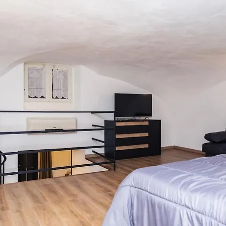 Apartment Artisti *